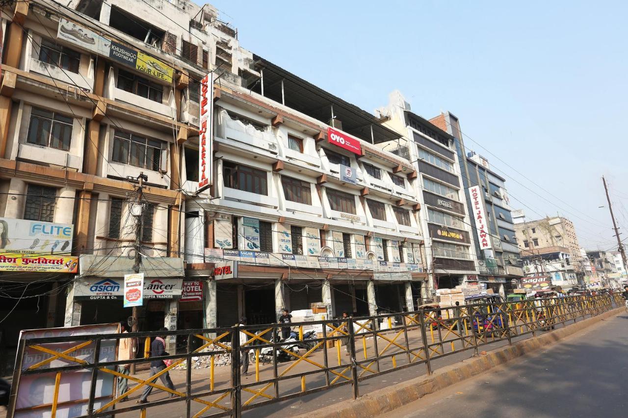 Oyo 4956 Hotel Maharaja Palace カーンプル エクステリア 写真