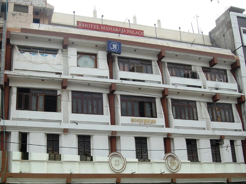 Oyo 4956 Hotel Maharaja Palace カーンプル エクステリア 写真